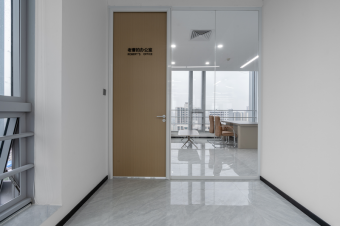 辦公室裝修中的＂科技融合＂：智能化辦公空間